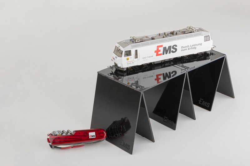 High gloss metal replacement: Grivory G7V for a perfect surface finish